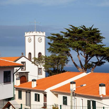 Machico - Chapel Of Nossa Senhora Dos Remédios A Découvrir à Madère - Machico