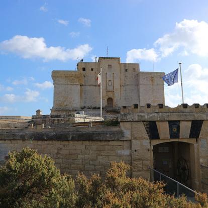 Tour Saint-Lucienne Près De Marsaxlokk A Découvrir à Malte - Marsaxlokk