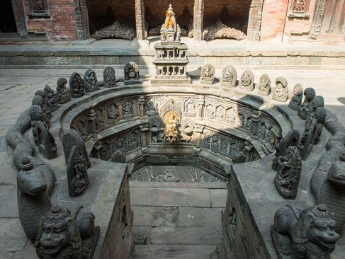 Patan - Le Réservoir D'eau Sacré Sculpté (nommé Tusha Hiti) A  Découvrir au Népal - Patan