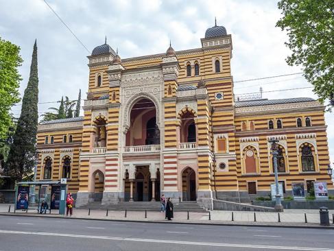 Tbilissi - Théâtre National D'opéra Et De Ballet De Géorgie A Découvrir en Géorgie - Tbilissi