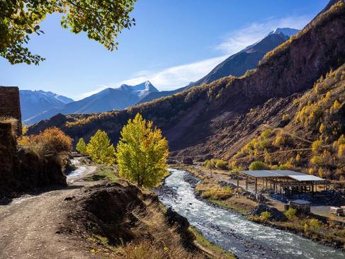 A Découvrir en Géorgie - Stephantsminda