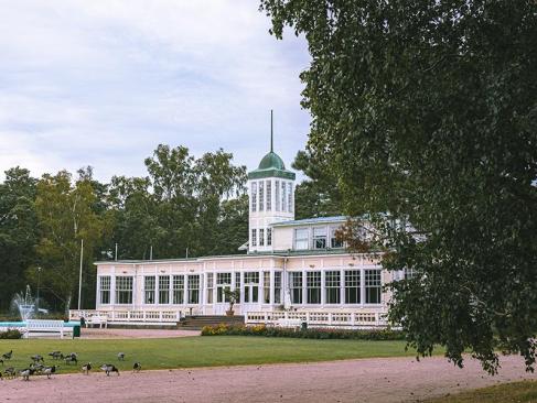 Pavillon Dans Le Parc De Hanko A Découvrir en Finlande - Hanko