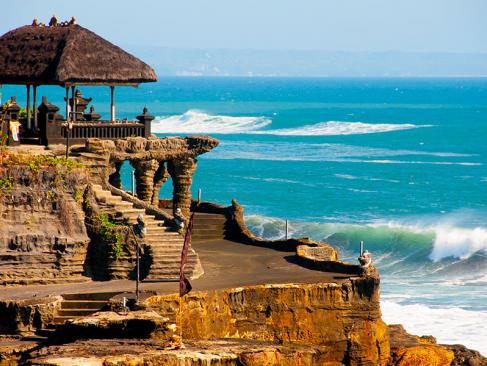 A Découvrir en Indonésie - Le Temple de Tanah Lot