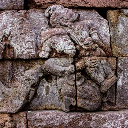 A Découvrir en Indonésie - Candi Sukuh à Java