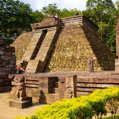 A Découvrir en Indonésie - Candi Sukuh à Java