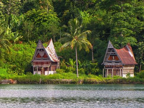 Sumatra - île De Samosir (lac Toba) A Découvir en Indonésie - Le Lac Toba