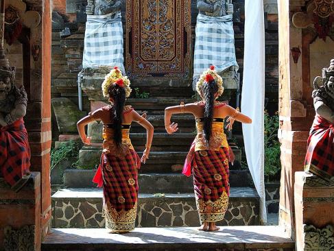 A Découvrir en Indonésie - Les Danses Balinaises