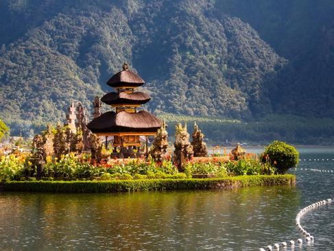 A Découvrir en Indonésie - Pura Ulun Danu Bratan à Bedugul