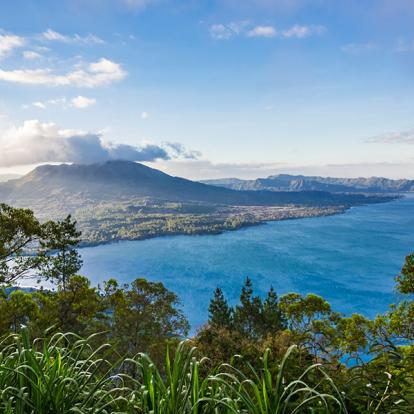 A Découvrir en Indonésie - Le Lac et Le Volcan Batur