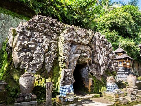 Bali - Elephant Cave (Goa Gajah Temple) Près D'Ubud A Découvrir en Indonésie - Ubud