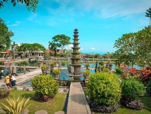 A Découvrir en Indonésie - Le Palais de Tirta Gangga