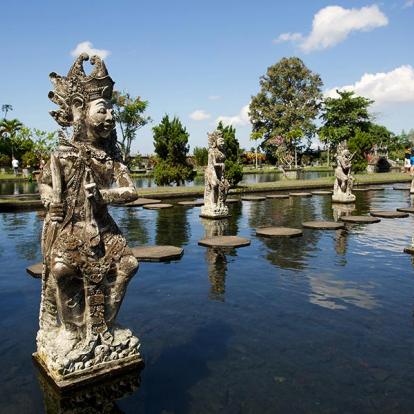 A Découvrir en Indonésie - Le Palais de Tirta Gangga