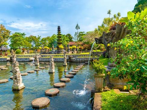 A Découvrir en Indonésie - Le Palais de Tirta Gangga