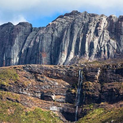 Vallée Du Tsaranoro A Découvrir à Madagascar - La Vallée du Tsaranoro