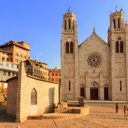 Cathédrale D'Andohalo à Tananarive A Découvrir à Madagascar - Tananarive