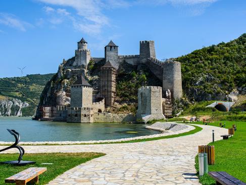 A Découvrir en Serbie - La Forteresse de Golubac