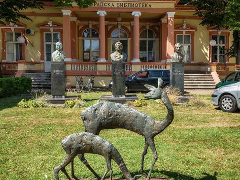 Sombor, Ibliothèque Municipale A Découvrir en Serbie - Sombor