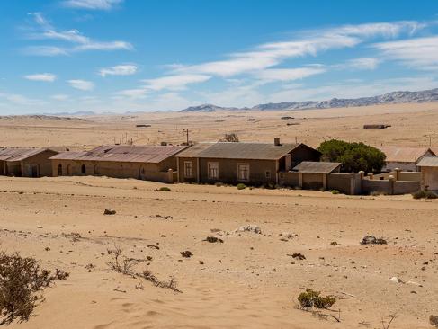 Kolmannskuppe, (Kolmanskop), Une Ville Fantôme Minière De Diamants Sur La Côte Des Squelettes A Découvrir en Namibie - La Côte des Squelettes