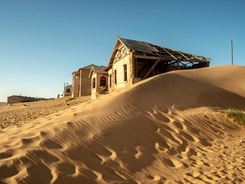 La Ville Fantôme De Kolmanskop A Découvrir en Namibie - Lüderitz