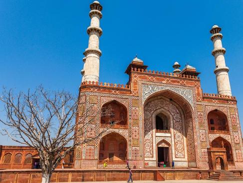 Agra - Sikandra, Akbar-Mausoleum A Découvrir en Inde - Agra