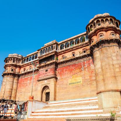 Varanasi Ghats A Découvrir en Inde - Varanasi  dans l'Uttar Pradesh