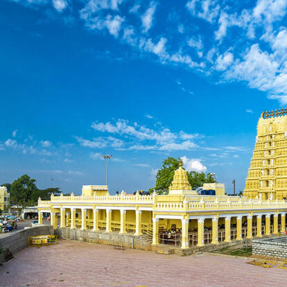 Mysore  - Temple Shri Chamundeshwari A Découvrir en Inde - Mysore