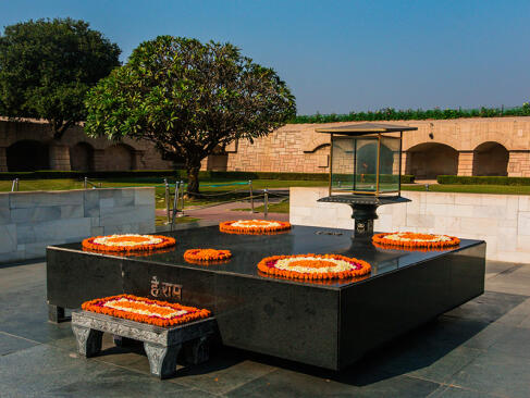Dehli - Rajghat, Mahatma Gandhi Crematorium A Découvrir en Inde - New Delhi