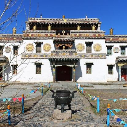 Karakorum - Temple Lavrin Süm au monastère d'Erdene Zuu A Découvrir en Mongolie - Karakorum