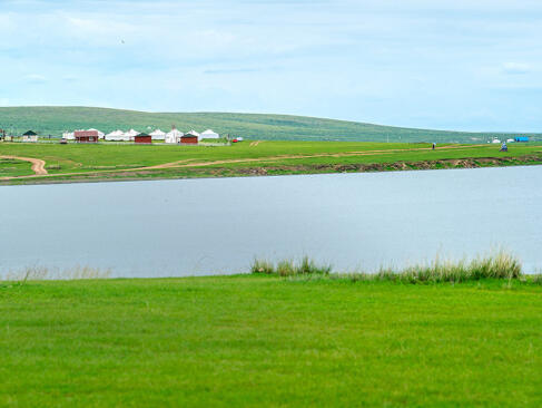 A Découvrir en Mongolie - Le Lac Ogii