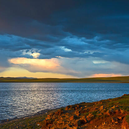 A Découvrir en Mongolie - Le Lac Ogii