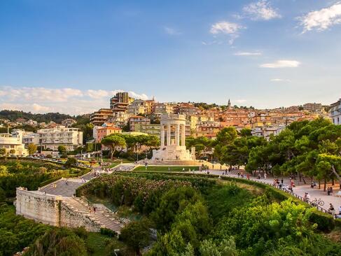 Ancone - Le Passeto A Découvrir en Italie - Ancône