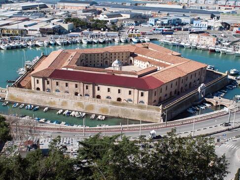 Ancone - Mole Vanvitelliana A Découvrir en Italie - Ancône