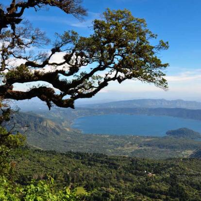A Découvrir au El Salvador - Le Lac de Coatepeque
