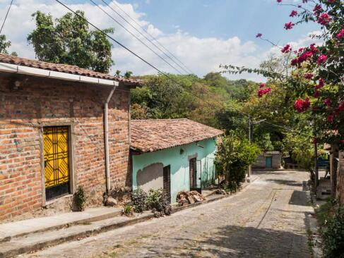 A Découvrir au Salvador - Suchitoto et le lago Suchitlan