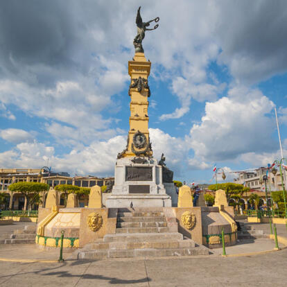 A Découvrir au Salvador - San Salvador, capitale coloniale et son volcan