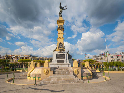 A Découvrir au Salvador - San Salvador, capitale coloniale et son volcan