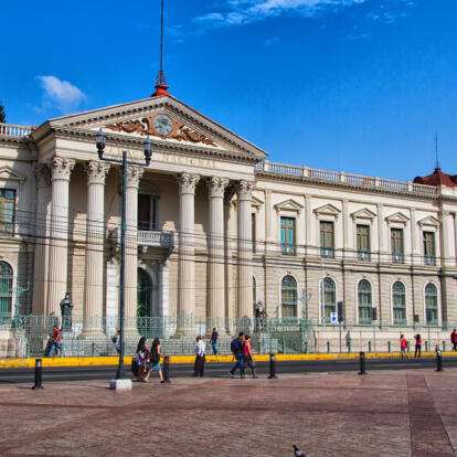 A Découvrir au Salvador - San Salvador, capitale coloniale et son volcan