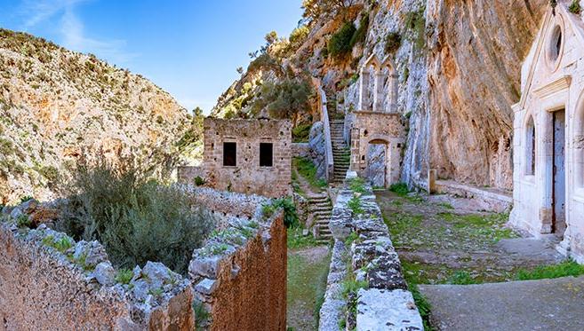 La Crète Mystique - Exploration des plus beaux Monastères et leur Héritage