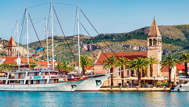 Trogir : Plus de 2000 Ans d'Histoire Gravés dans la Pierre