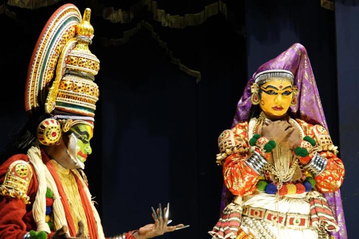 Voyage Découverte en Inde - Arts Keralais Traditionnels, le Kathakali et le Kalaripayat