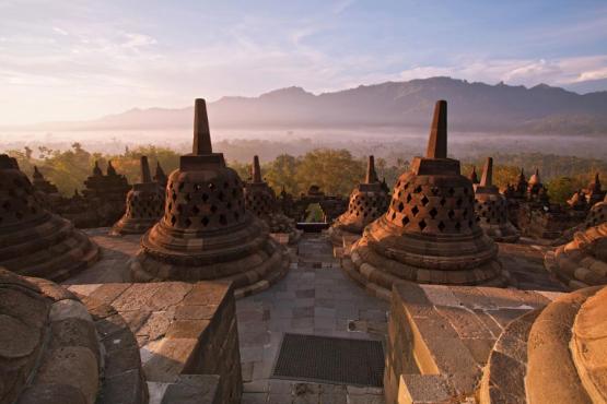 Java - Yogyakarta - Borobudur Temple Voyage Découverte en Indonésie - Entre Borobudur et Prambanan