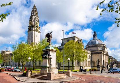 Cardiff - City Hall Voyage Découverte au Pays de Galles - Cardiff