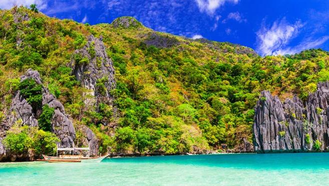 Parfums d'Evasion au Pays du Sourire