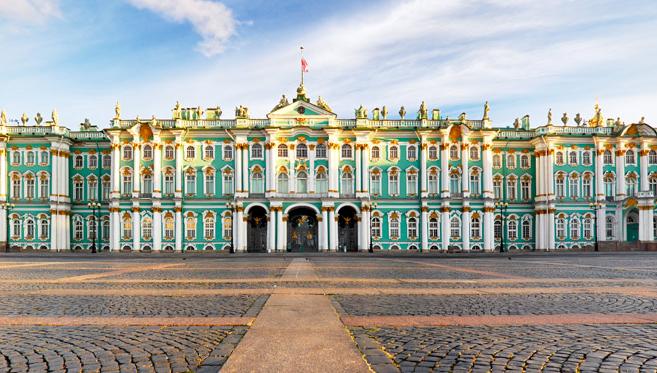 Voyage à St Pétersbourg au Fil des Evénements