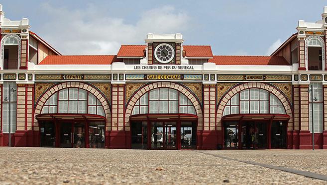 Visite de Dakar : marchés colorés, île historique et quartiers animés