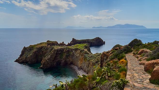 Zoom sur Trois Perles Méconnues Des Iles Eoliennes
