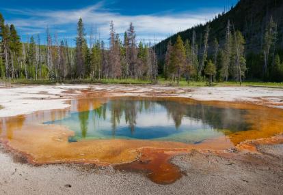 Wyoming - Yellowstone park -Grand Prismatic Spring Voyage Découverte aux Etats-Unis - Yellowstone, un Concentré d'Ouest Américain