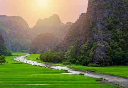 Voyage Découverte au Vietnam - Tam Coc, la Baie d'Along Terrestre