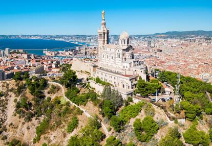 Notre Dame de la Garde, Marseille Voyage Découverte en France - Marseille Côté Mer