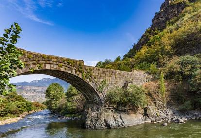 Sanahin Bridge landmark of Lorri Voyage en Arménie - Entre Culture et Aventure